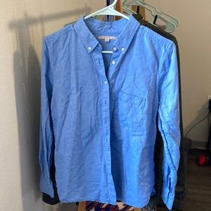 Gap Women’s Perfect Oxford Button-down shirt